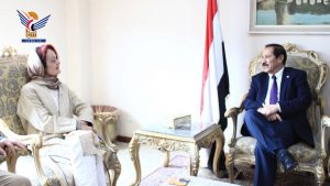 وزير الخارجية يلتقي المدير الإقليمي لبرنامج الأغذية العالمي