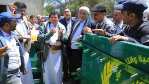 وزيرا الزراعة والإعلام يتفقدان الورشة الصناعية الزراعية بالمؤسسة العامة لتنمية وإنتاج الحبوب
