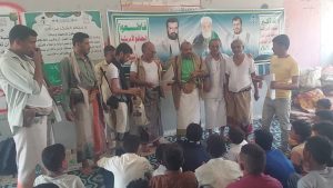 تكريم أبناء الشهداء بمركز الاهدل الصيفي في المراوعة بالحديدة
