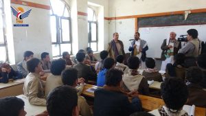 عوض والحمزي يتفقدان الدورات الصيفية في مركز الشهيد القائد بصعدة