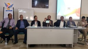 البخيتي والهاشمي يطلعان على دورة تطوير الخدمات وتبسيط الإجراءات بمعهد العلوم الإدارية