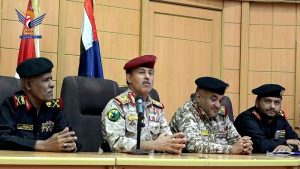 وزير الدفاع: اليمن على مر العصور كان مطمعاً للغزاة المستعمرين والطامعين