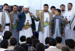 وزير الشباب يطلع على أنشطة الدورة الصيفية في مدرسة الشهيد الطيري بصعدة