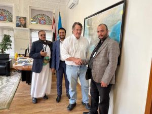 الغرفة التجارية بأمانة العاصمة تسلم رسالة من القطاع الخاص للأمم المتحدة لفتح ميناء الحديدة أمام السفن التجارية  