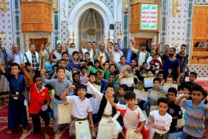 مكتب الإرشاد بالحديدة يكرم 60 طالبا بمركز الرحمن الصيفي النموذجي 