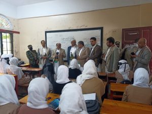 وزير التربية والتعليم يدشن العام الدراسي الجديد بمحافظة تعز