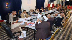 المجلس المحلي بصنعاء يناقش مستوى الأداء خلال العام 1444هـ