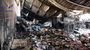 عاصم وجمعان يطلعان على حجم أضرار الحريق بمصنع الكيك والتمرية بصنعاء