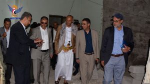 وزير الاتصالات يطلع على مشروع تأهيل الصالة الرئيسية في البريد
