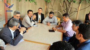 اجتماع برئاسة محافظ ذمار يناقش جهود حماية المستهلك من أخطار أسطوانات الغاز التالفة
