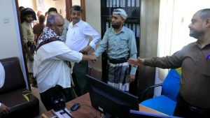 تفقد سير العمل بفرع مؤسسة الاتصالات بمحافظة الحديدة