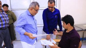 إجراء الامتحان الكتابي لماجستير طب الجراحة العامة بمجلس الاختصاصات الطبية بالحديدة