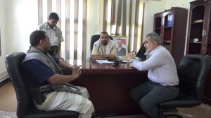 مناقشة سبل تعزيز الشراكة والتعاون بين هيئة الزكاة ومستشفى الثورة لخدمة الفقراء بالحديدة