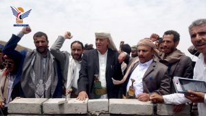 محافظ إب يضع حجر الأساس لمشروع مستشفى ثريا للأطفال بمديرية القفر