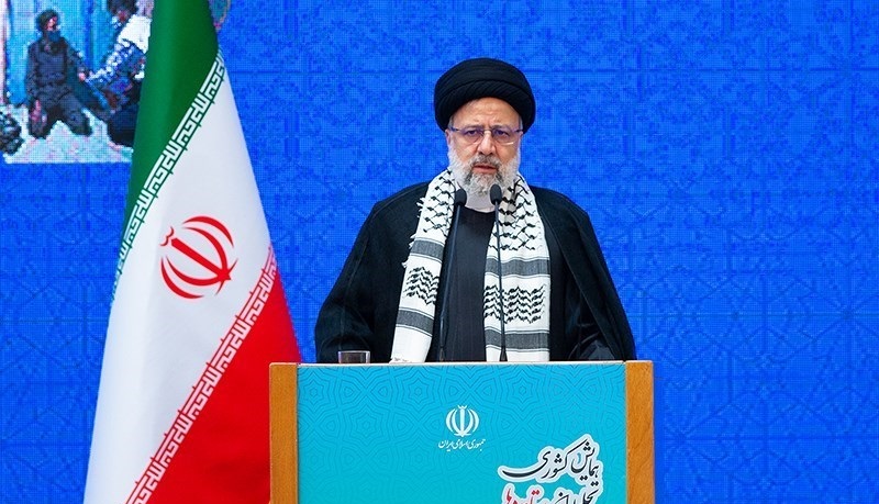 الرئيس الإيراني: الدول الغربية تشجع وتدعم الصهاينة في قتل نساء وأطفال غزة