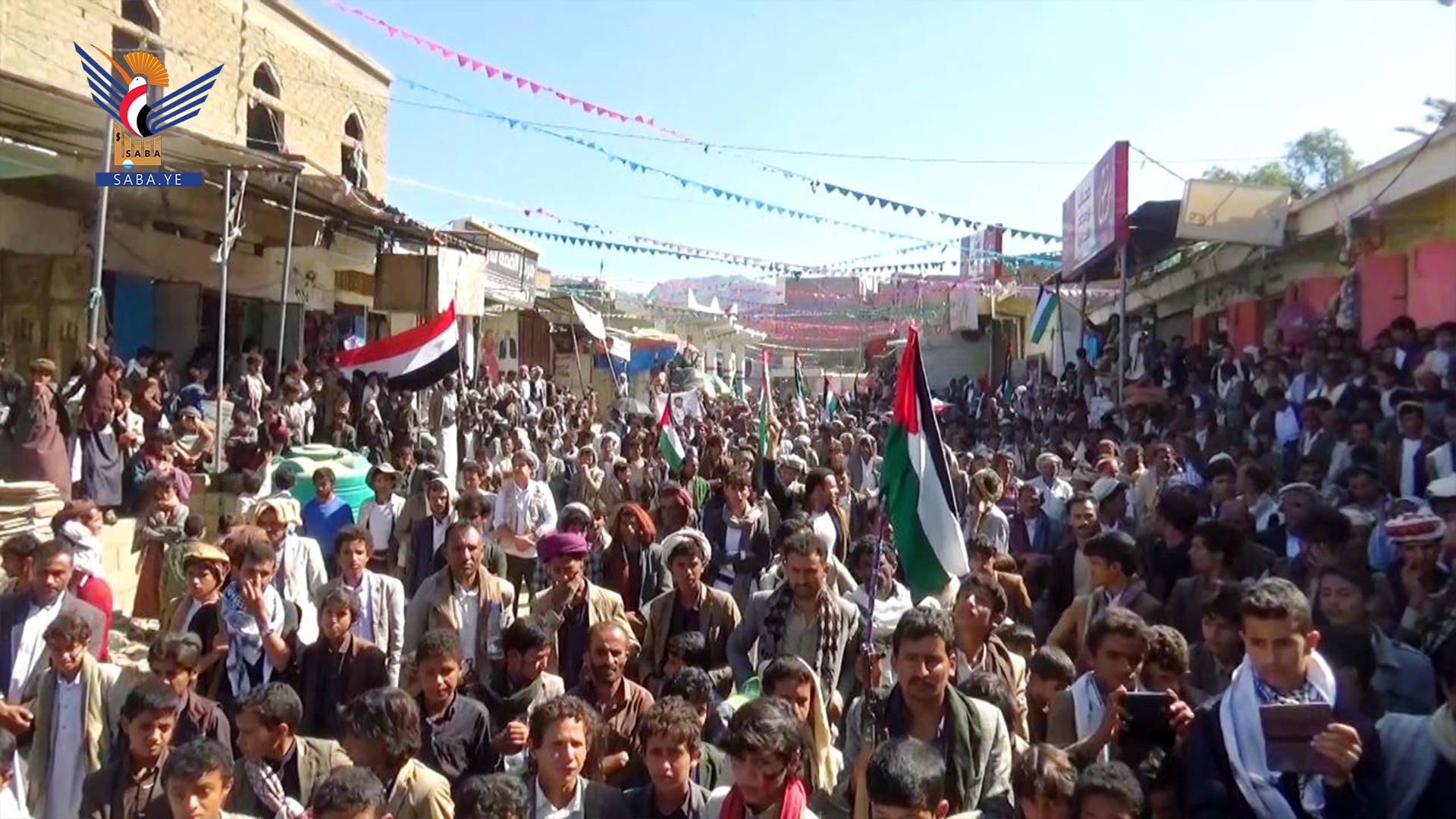 مسيرة جماهيرية في غمر بصعدة تنديداً بمجازر العدو الصهيوني في غزة