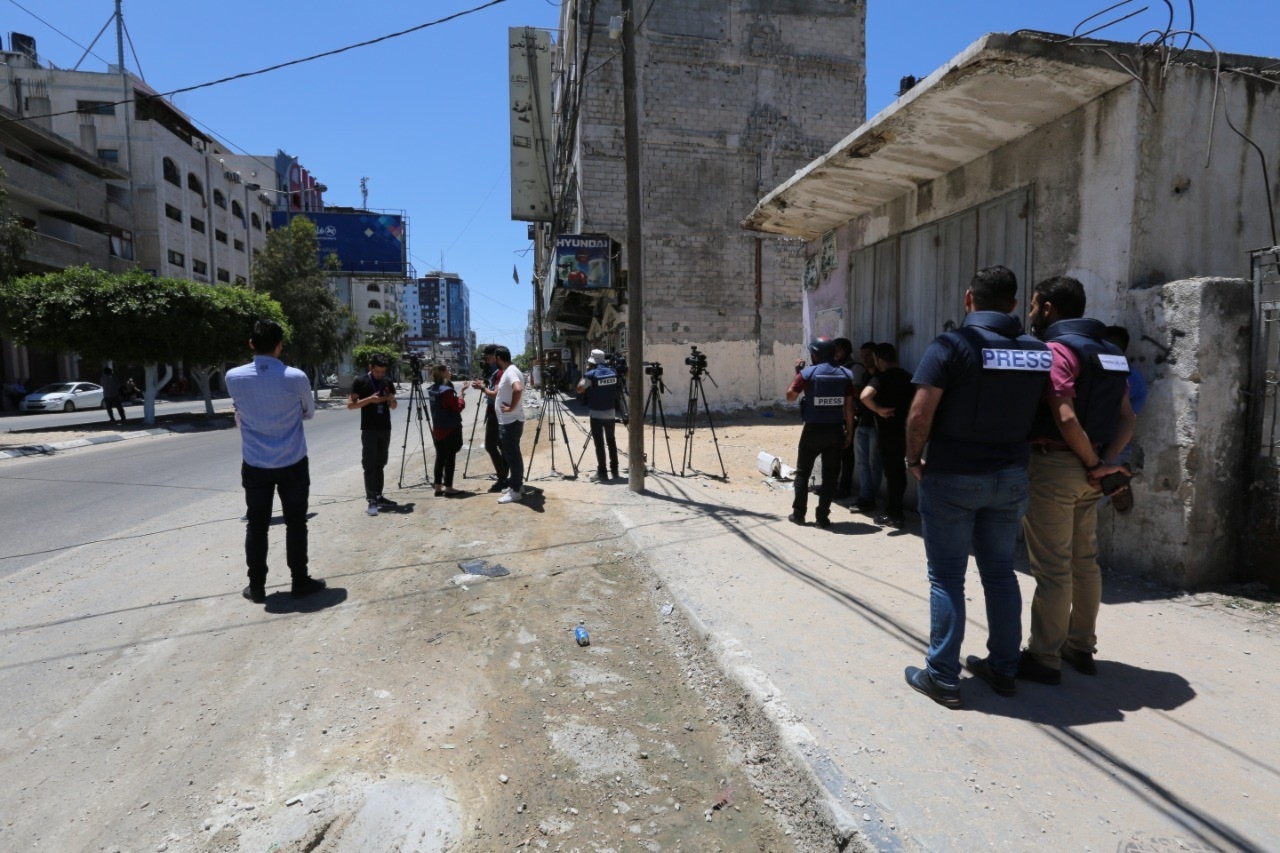 11 مؤسسة إخبارية غربية تطلب من العدو الصهيوني السماح لها بدخول غزة لتغطية الحرب