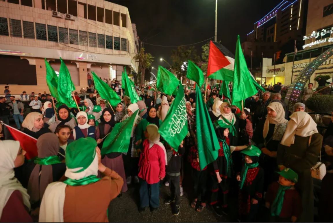 مسيرات ليلية في الضفة الغربية المحتلة دعمًا لغزة وإسنادًا للمقاومة
