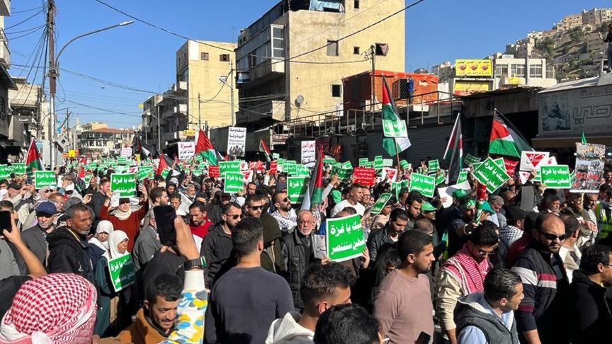 تظاهرات في دول عربية نصرةً لغزة وتنديداً بتجدّد العدوان الصهيوني عليها