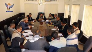 الهيئة الإدارية بصنعاء تناقش المواضيع المتعلقة بتطوير الأداء التنموي في المحافظة