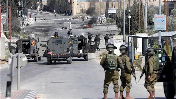 قوات العدو الصهيوني تقتحم قرى وبلدات في الضفة الغربية