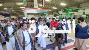 عضو السياسي الأعلى الحوثي يفتتح المعرض الوطني الأول للمنتجات الوطنية بصعدة