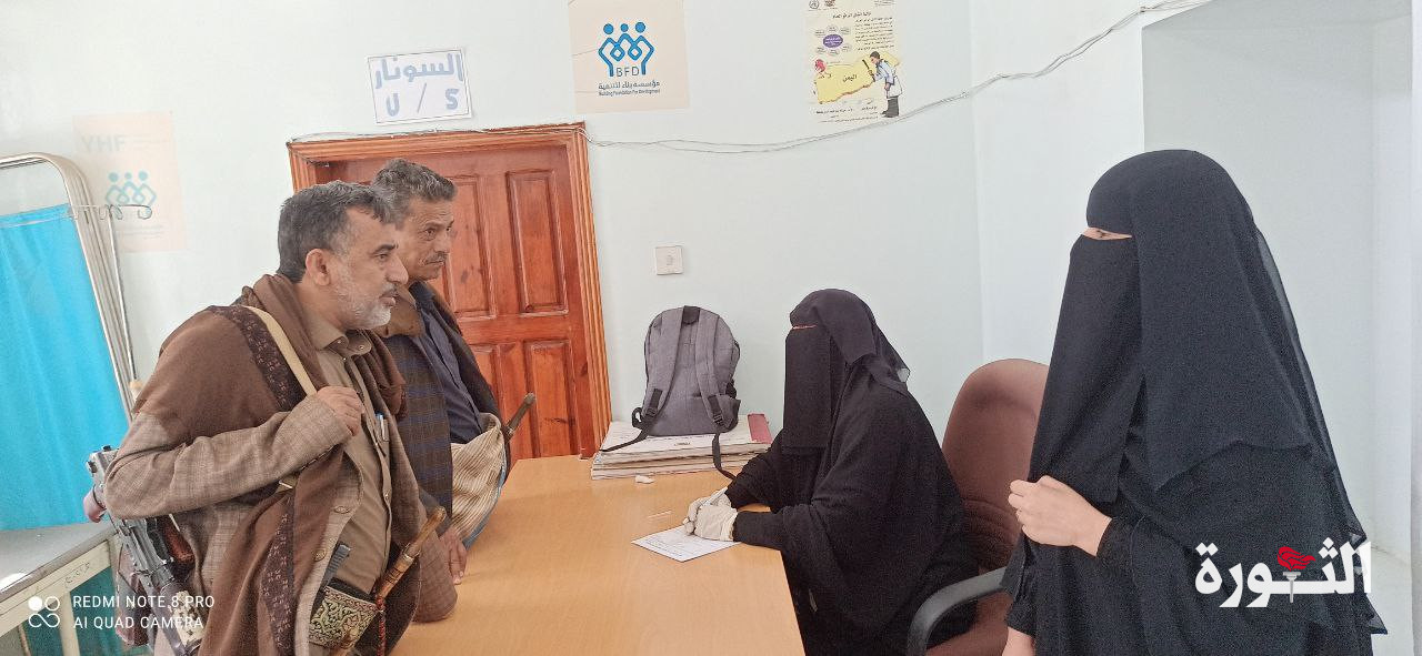 الرصاص يتفقد سير الخدمات الطبية في مركز الأمومة والطفولة بمدينة البيضاء