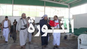 وزير الداخلية يطلع على الخدمات الصحية بالمستشفى الميداني في السبعين