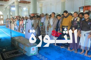 تشييع جثمان الشهيد محمد الحبيب بمدينة الحديدة