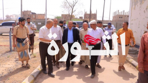 وزير الكهرباء يتفقد سير أعمال تحسين الشبكة الكهربائية ومحطتي التحويل في زبيد و الجراحي بالحديدة