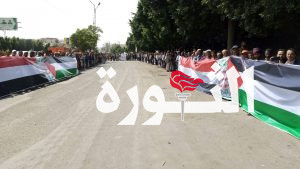 منتسبو قطاع النظافة بأمانة العاصمة ينظمون وقفة لتفويض قائد الثورة ونصرةً لغزة