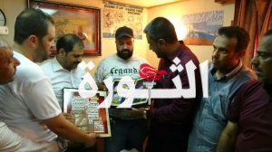 قيادة مؤسسة موانئ البحر الأحمر تتفقد طواقم السفن البحرية الراسية بميناء الحديدة