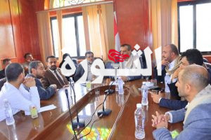 مناقشة تعزيز جوانب التعاون بين هيئة المواصفات والغرفة التجارية بأمانة العاصمة 