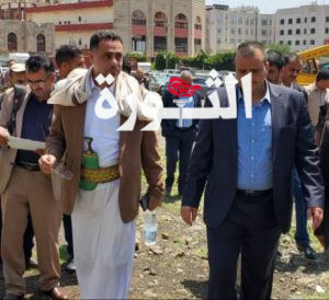 الاطلاع على سير العمل بالنافذة الواحدة في مركز رقابة صنعاء