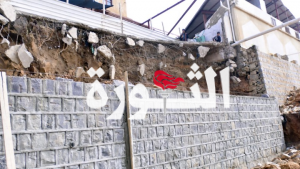 الاطلاع على سير العمل في مشروع صيانة الجدار الساند للسوق المركزي بالمحويت