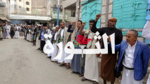 موظفو هيئة الأوقاف بحجة ينظمون وقفة نصرة لغزة وتضامناً مع الأسرى الفلسطينيين