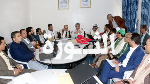 غرفة عمليات لجنة مواجهة الطوارئ وأضرار السيول تناقش تنسيق جهود الإغاثة