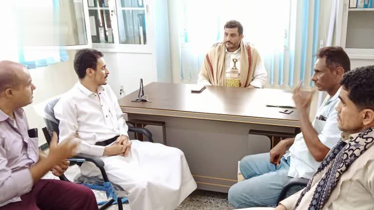 اجتماع في الحديدة يناقش الإجراءات الوقائية للحد من الإسهالات المائية في باجل