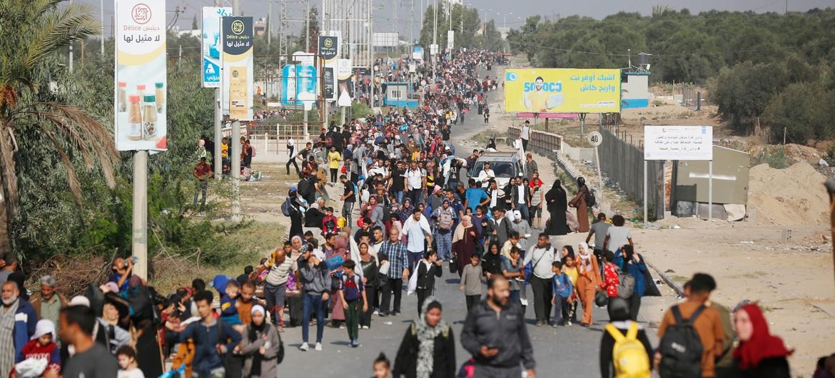 أطباء بلا حدود: “إسرائيل” تستخدم المساعدات أداة لتهجير السكان قسرا