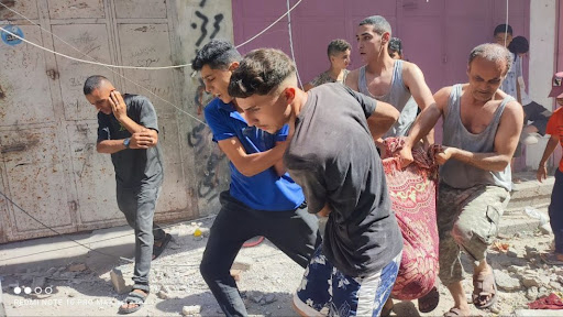 13 شهيدا في قصف العدو الإسرائيلي خيام ومدارس نازحين بغز