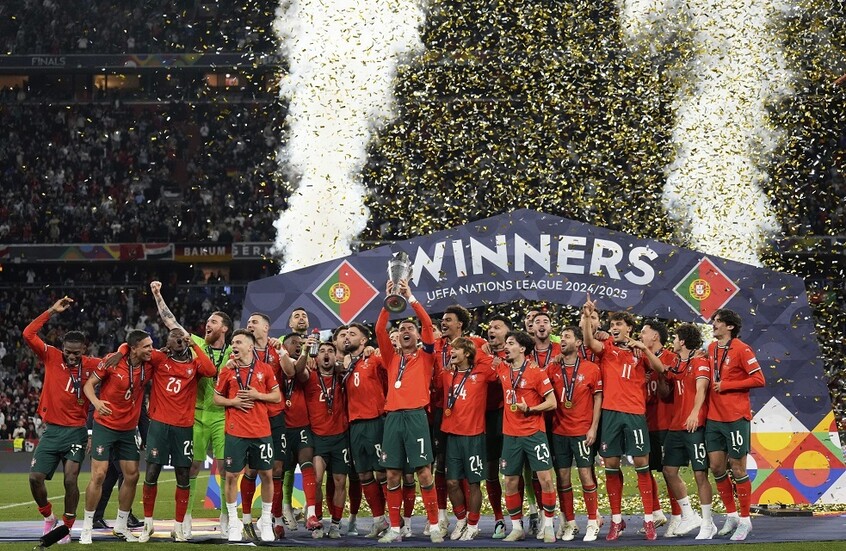 البرتغال تتوج بدوري الأمم الأوروبية للمرة الثانية