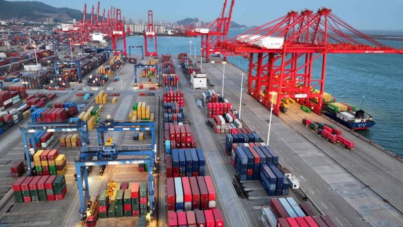 ارتفاع صادرات الصين بنسبة 4.8% خلال مايو