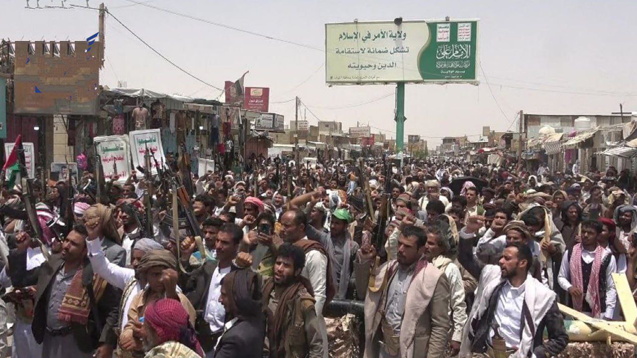 مسيرات حاشدة في الجوف تؤكد الثبات مع غزة وتبارك الرد الإيراني على العدوان الصهيوني