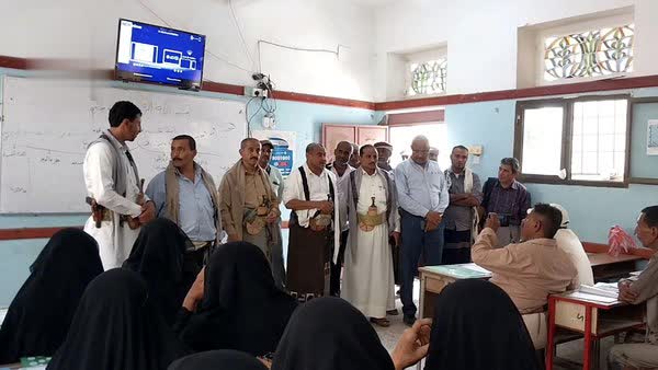 بدء ورشة تدريبية لمعلمي الصفوف الأولى في باجل