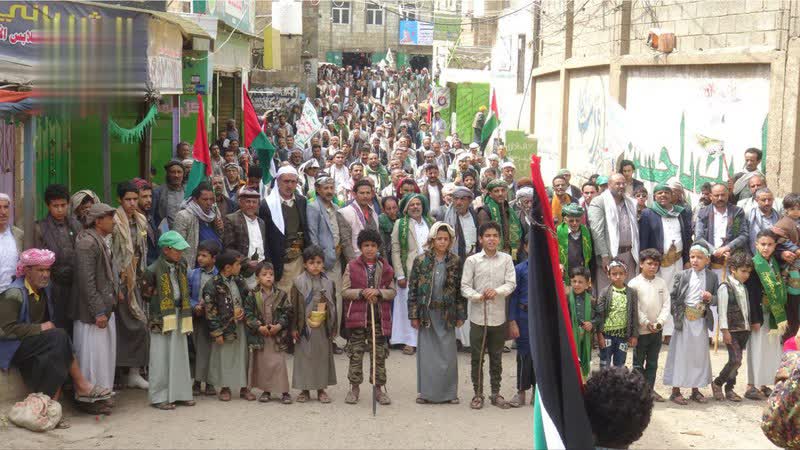 مسيرات حاشدة في صنعاء غضبًا للدماء المسفوكة والمقدسات المنتهكة بفلسطين