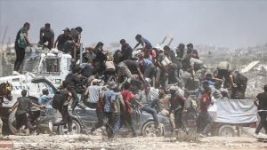 أوتشا: غزة تنزلق إلى عمق الكارثة والآلاف يجبرون على النزوح كل يوم
