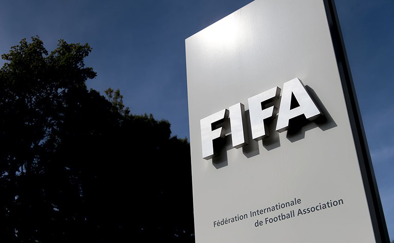 9.76 مليارات دولار رقم قياسي جديد في سوق الانتقالات الصيفية