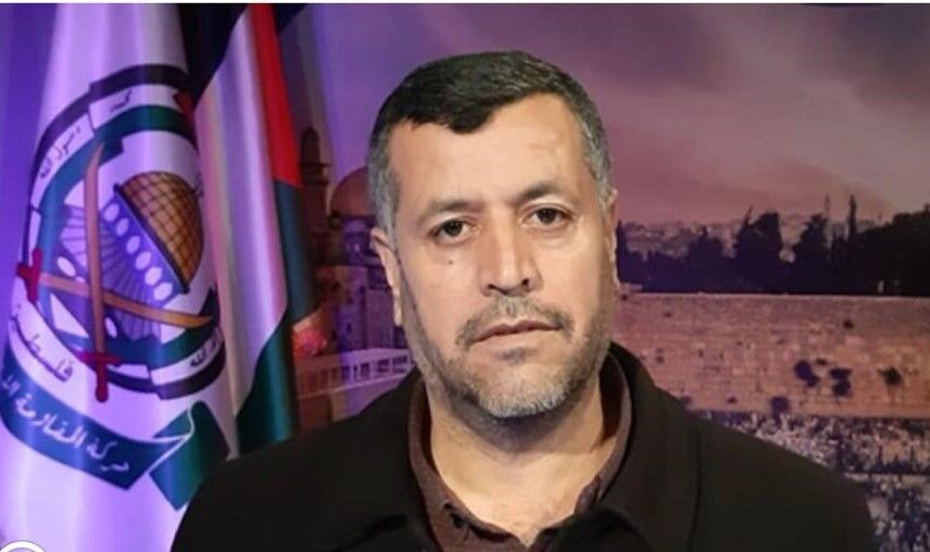 قيادي بـ”حماس”: متمسكون بمقترح الوسطاء والمجرم نتنياهو يجمّد المفاوضات