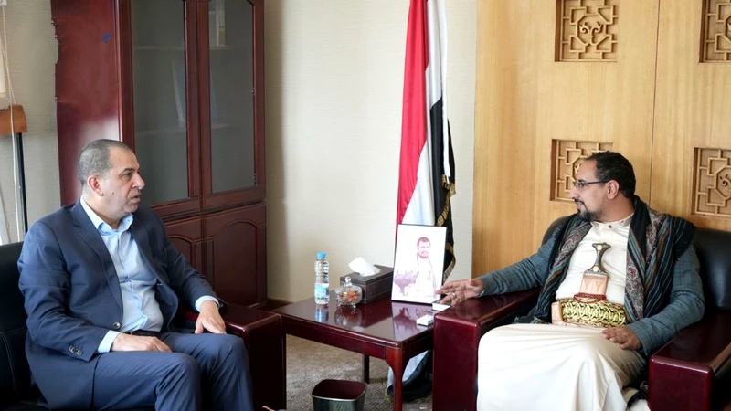 ممثل برنامج الأغذية العالمي يقدم واجب العزاء في استهداف رئيس الوزراء ورفاقه