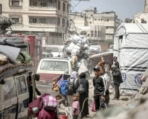 الأونروا: القوات الإسرائيلية فرضت نزوحاً قسرياً على مدينة غزة بأكملها والسكان لا يجدون مكاناً يلجأون إليه